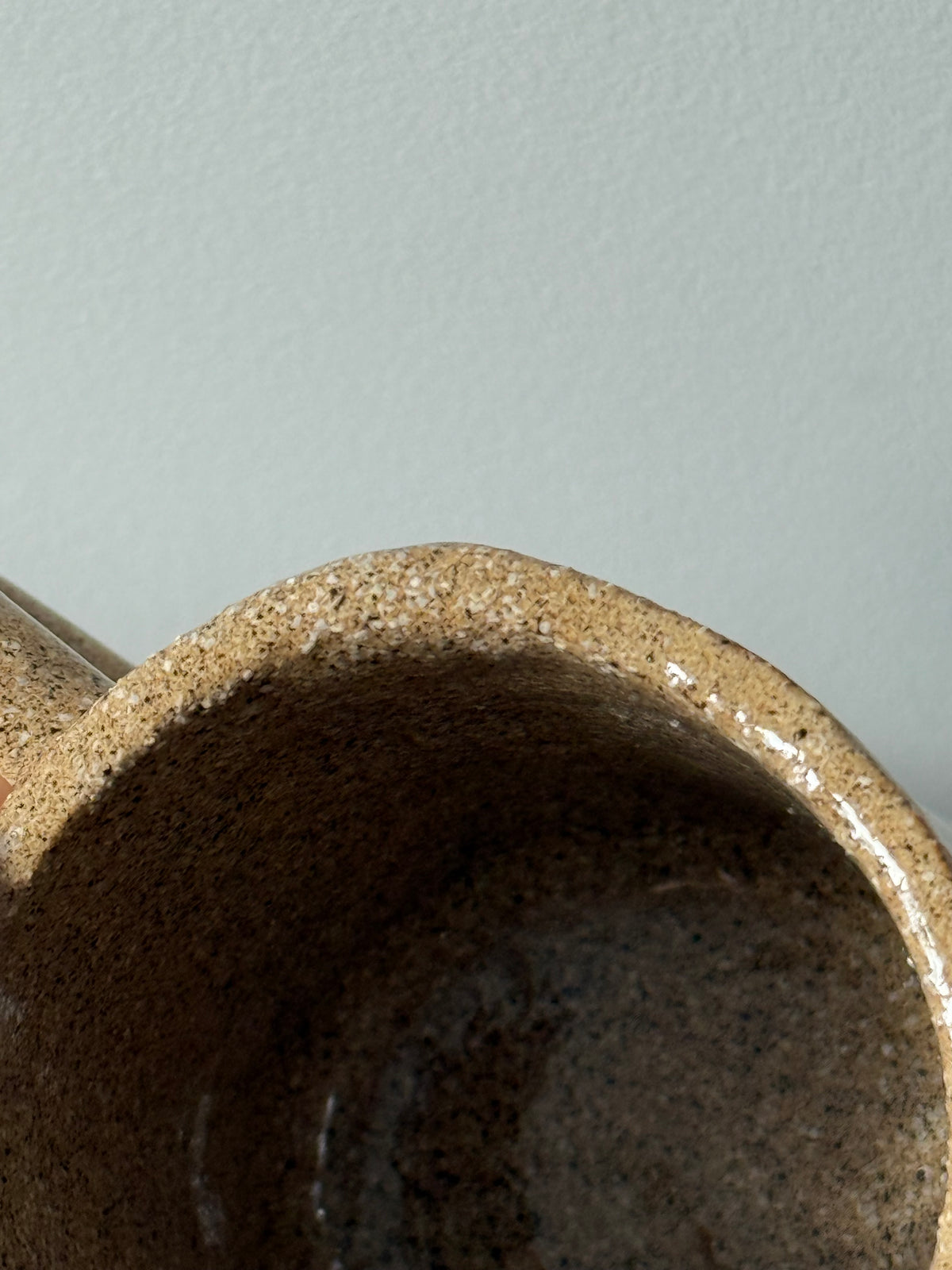 caneca espiral - castanho